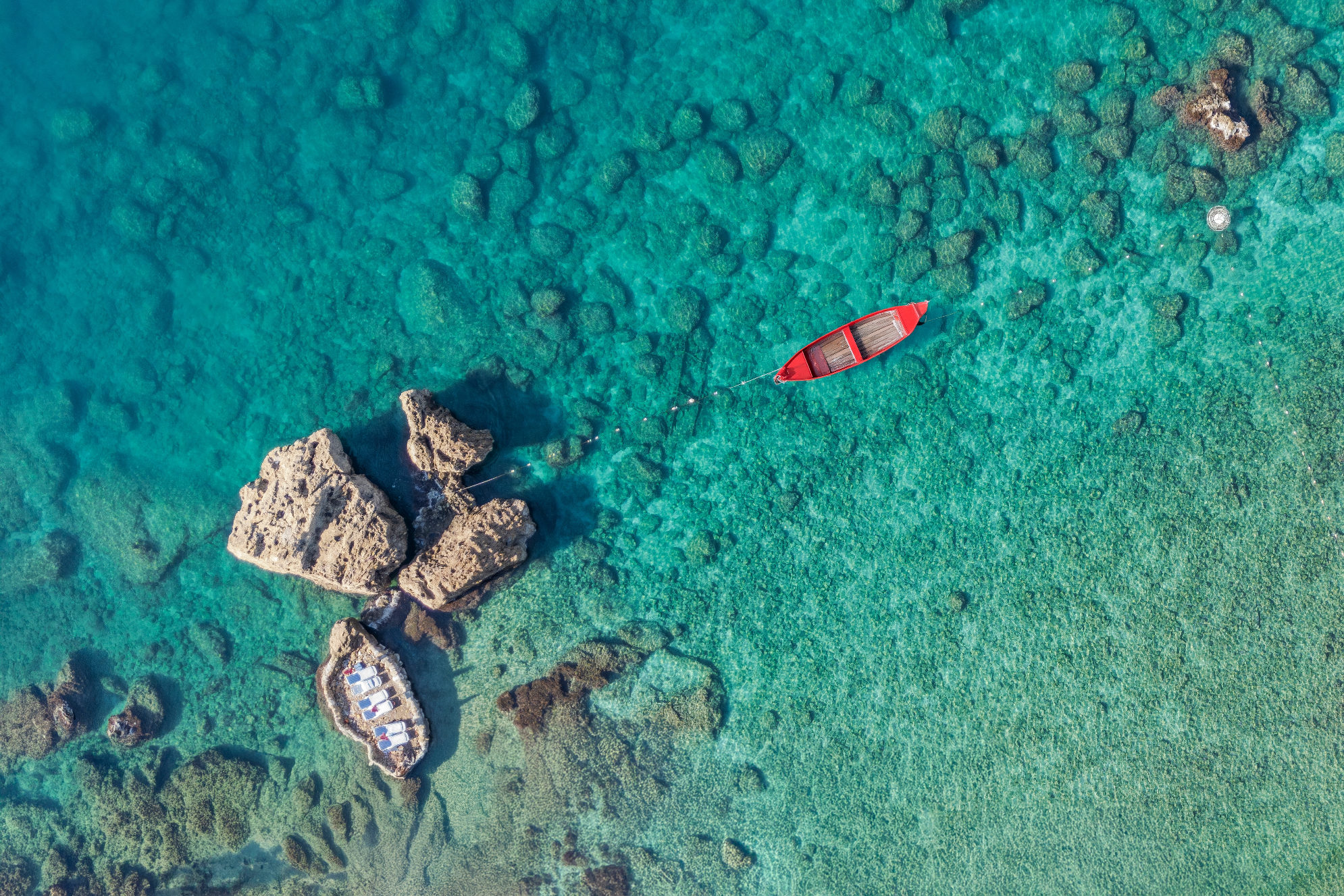 Вид сверху на пляж Мермерли, Анталья. Источник: Shutterstock