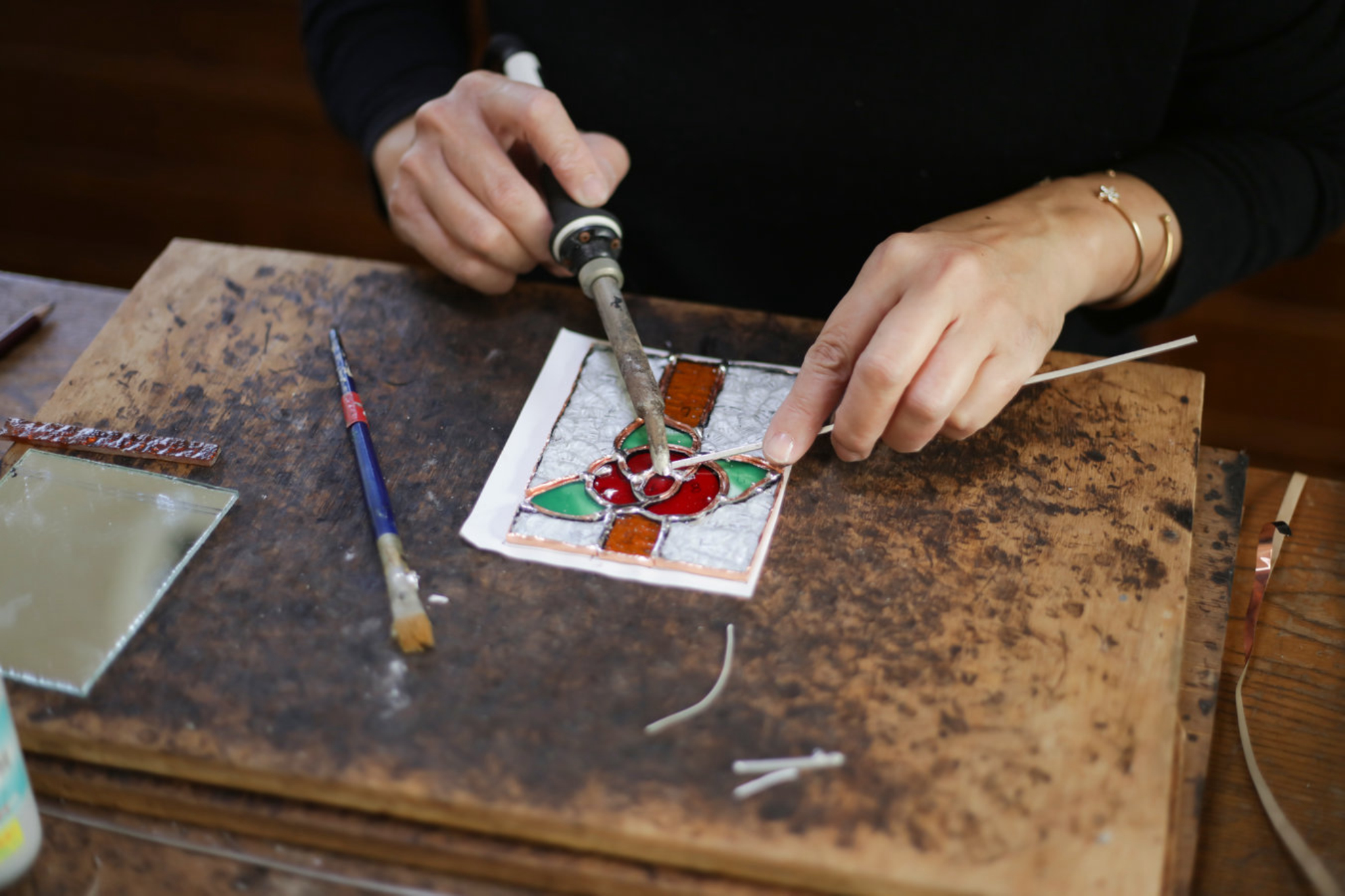 Техника Тиффани не требует профессионализма. Сделать сувенир на память может каждый! Источник: Shutterstock