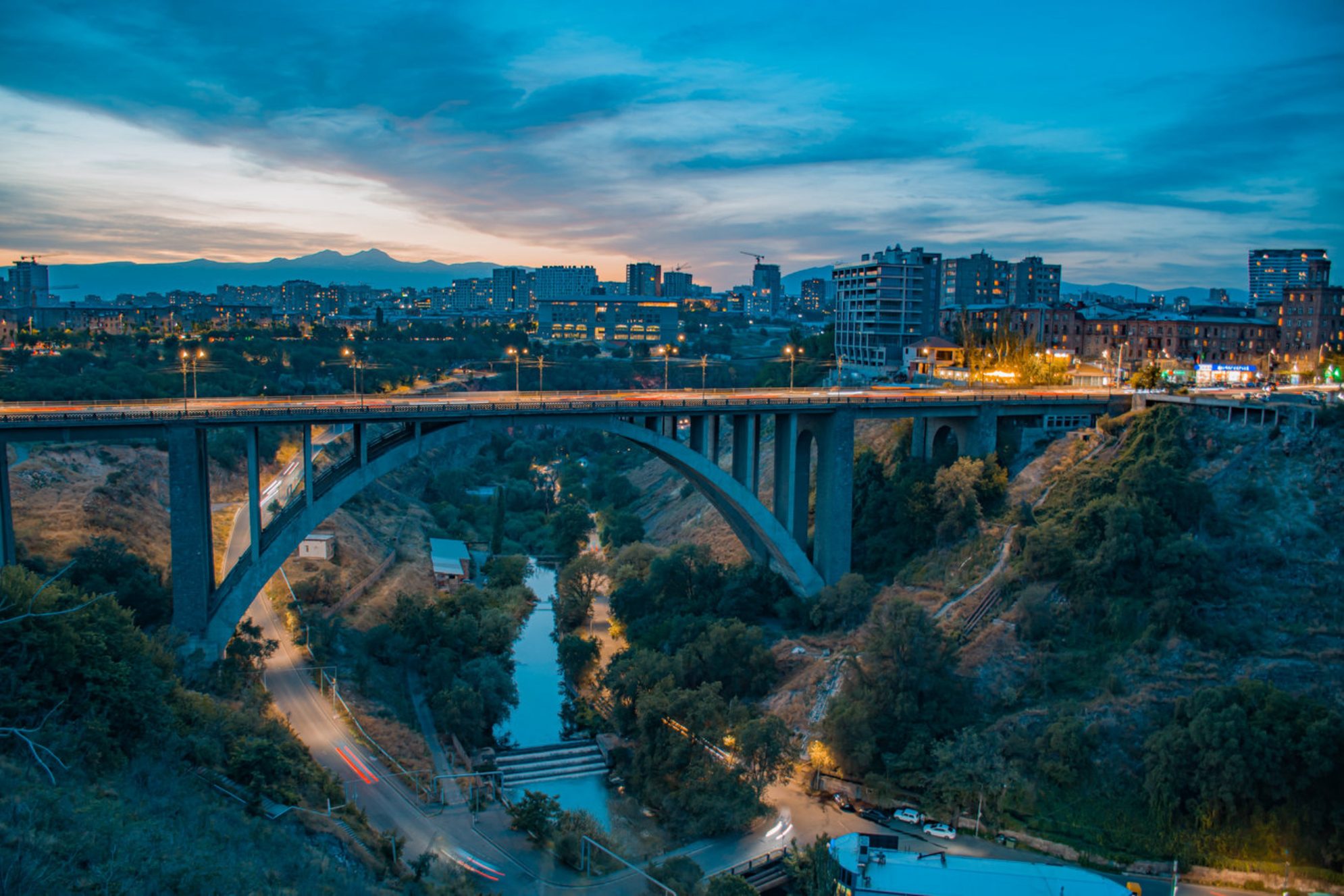 Вечерний Ереван. shutterstock.com