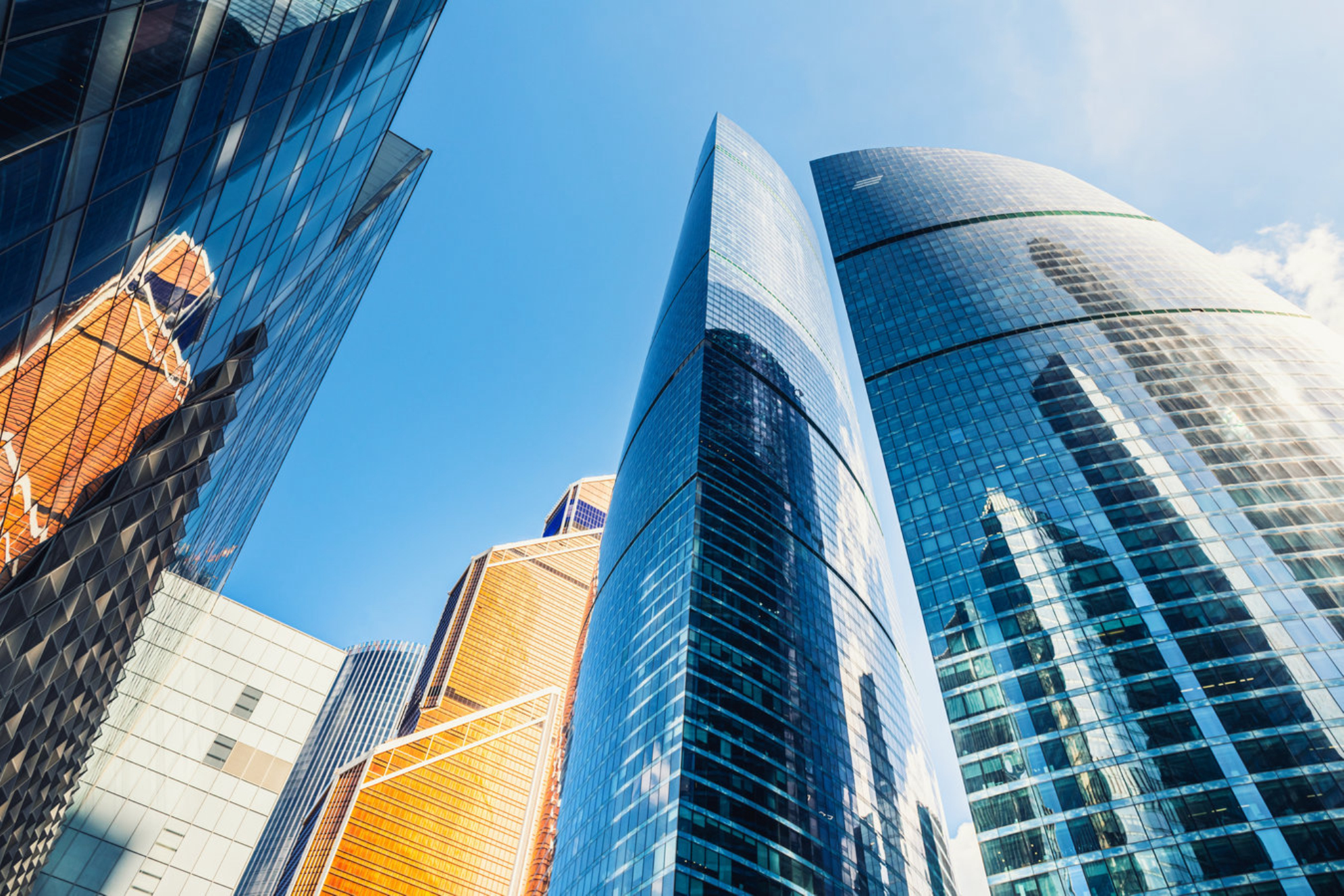 На смотровую площадку нужно подниматься на лифтах с пересадкой. Источник фото: shutterstock.com