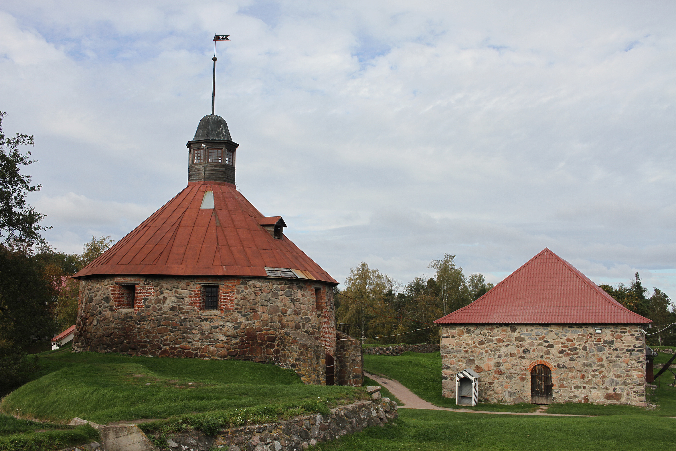 Приозерск: История, природа и достопримечательности