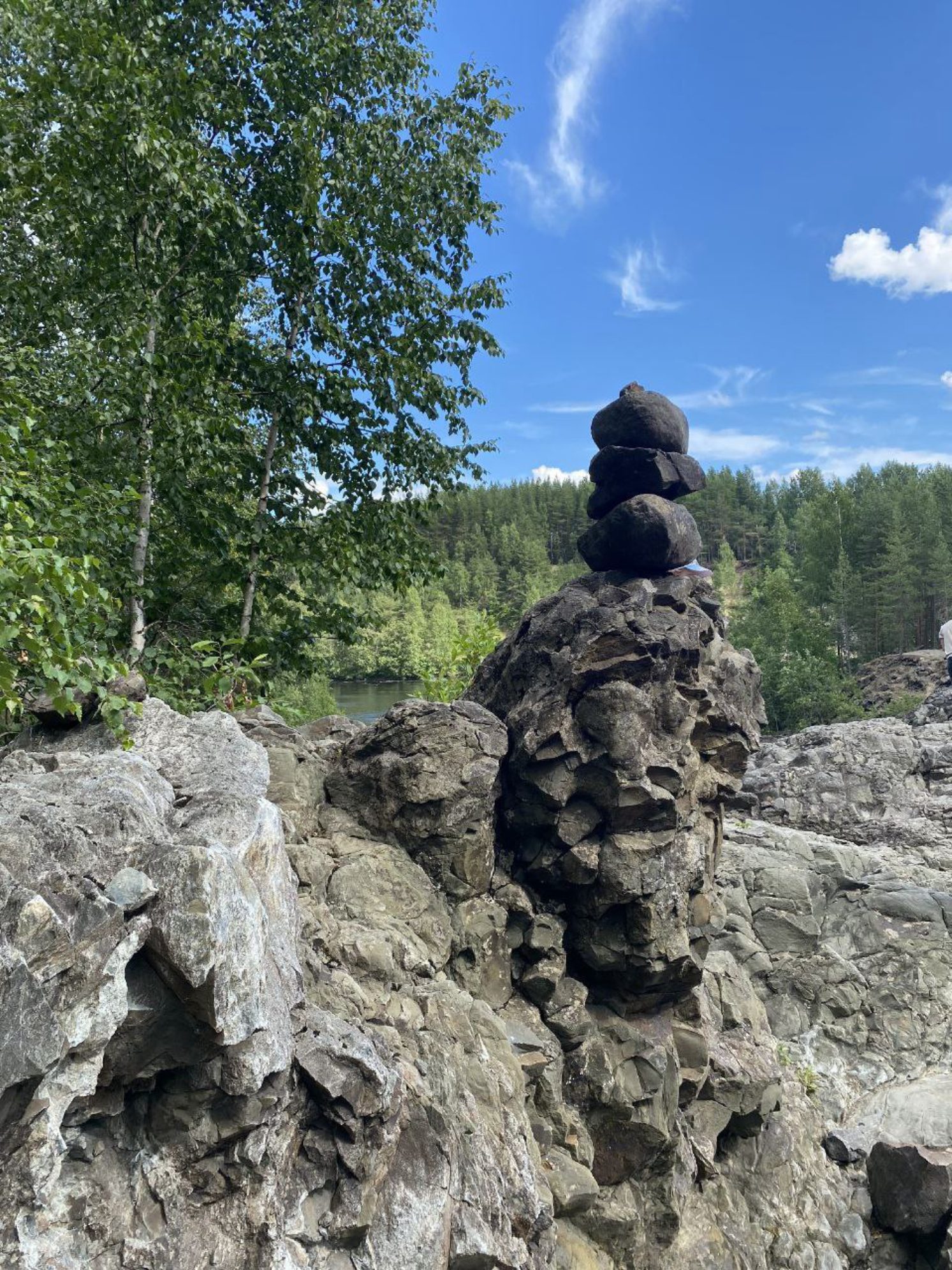 Мы оставили память на Гирвасе в виде сейда из камней. Автор фото: >Александр Мокин