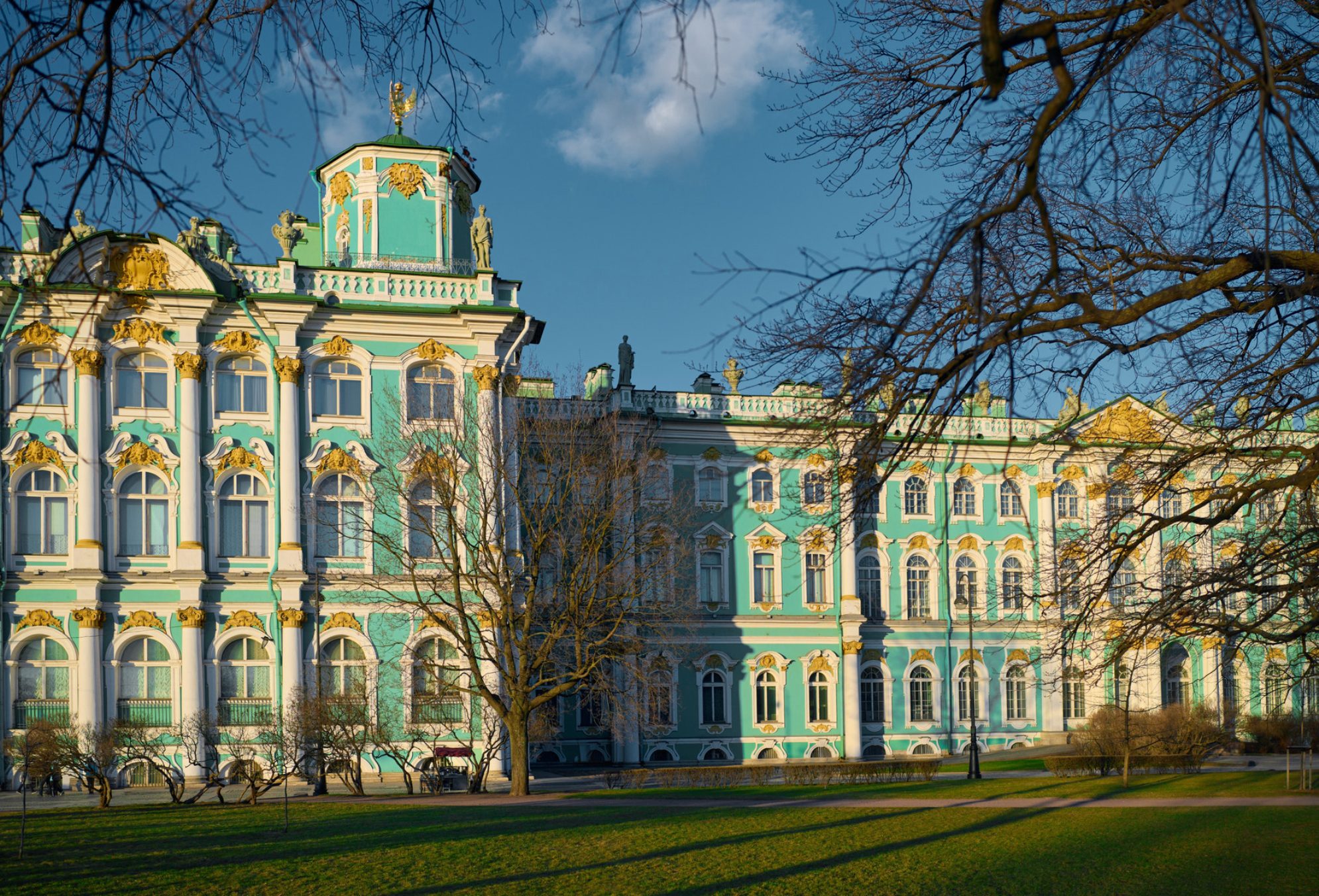 Государственный Эрмитаж в Санкт-Петербурге. Источник: Shutterstock