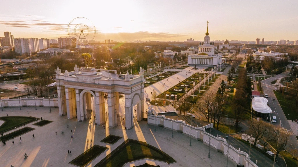 Полный гид по ВДНХ: топовые места для посещения